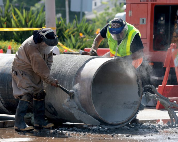 water-bills-surged-more-than-other-costs-in-us-homes-over-10-years,-a-‘striking’-new-report-shows