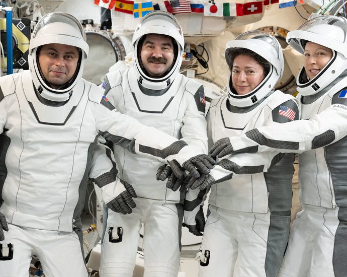 NASA to Stream SpaceX Crew-12 Return, Splashdown Live