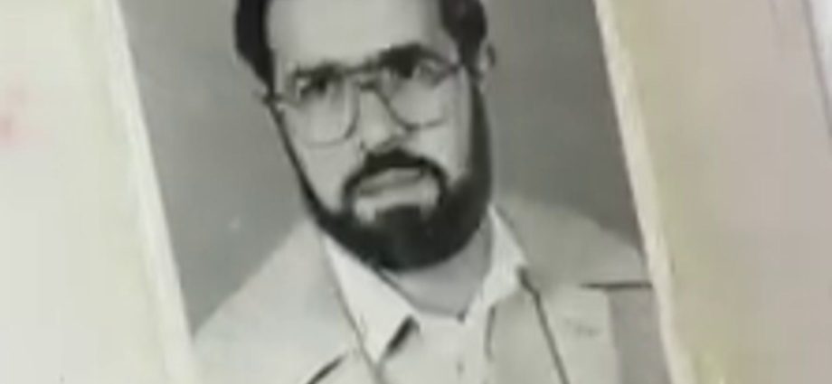 syrian-embassy-returns-seized-passport-after-43-years