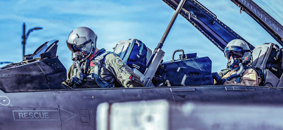 the-us-air-force-just-hit-its-1,500-pilot-goal,-but-the-real-shortage-will-take-20-years-to-fix