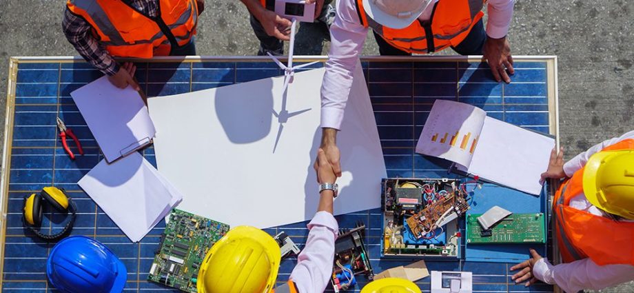 planning-for-ev-charging-site-success:-cable-pulling-considerations-and-cic-alternatives