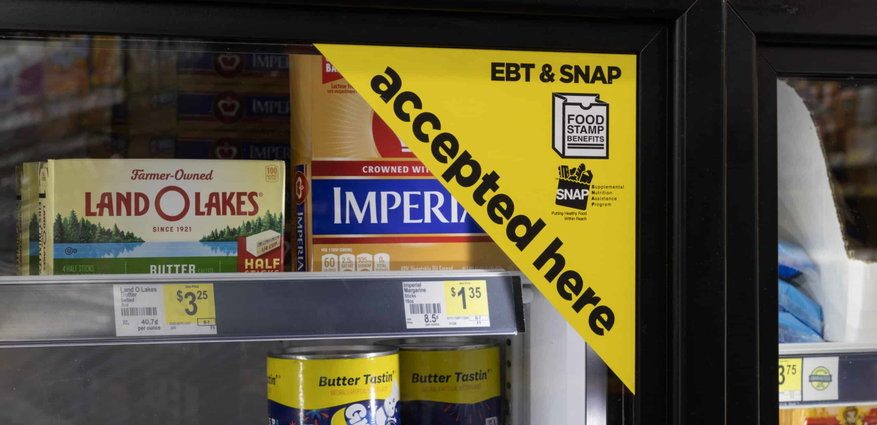 food-aid-enrollment-tanks-after-snap-rule-changes