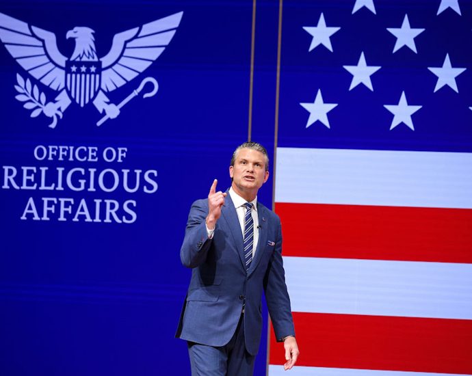 pete-hegseth’s-holy-war-on-“weirdos”-targets-most-americans
