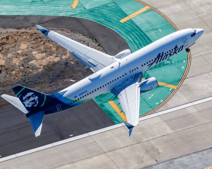 alaska-airlines-testing-an-east-coast-fix-with-breeze-airways