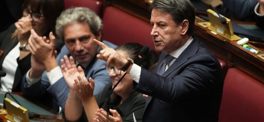 italian-law-to-give-election-winners-bonus-seats:-why-that’s-controversial