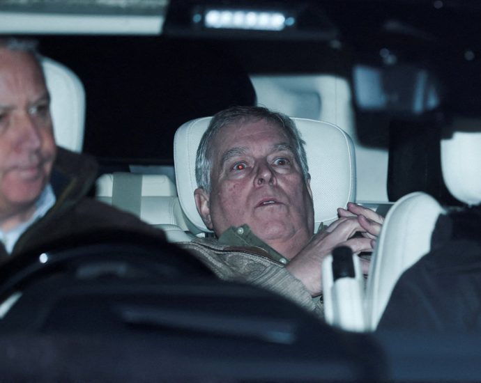 uk-ex-prince-andrew-search-warrants-quashed-after-police-accept-legal-error
