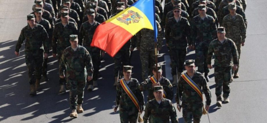 80%-of-moldovans-say-country-is-unprepared-for-attack-as-russian-drones-flow-into-its-airspace,-but-few-back-nato-membership