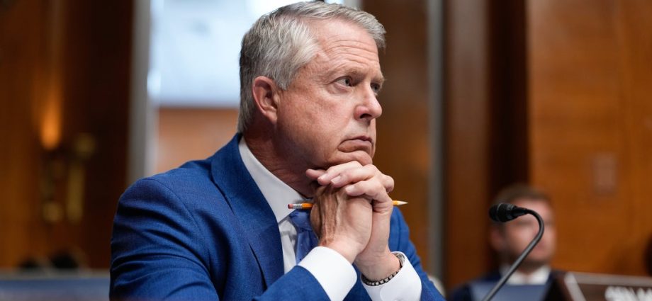vulnerable-kansas-republican-backs-h-1b-program-even-as-his-party-abandons-it