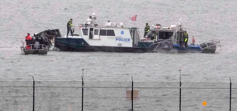 army-finds-systemic-failures-behind-dc-midair-collision-and-calls-for-safety-fixes