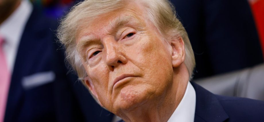 new-poll-sounds-pretty-ominous-alarm-for-republicans-ahead-of-midterms