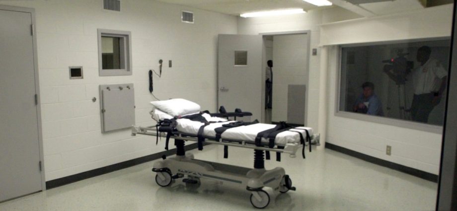 christa-pike-case-underscores-prevalence-of-botched-executions-in-us