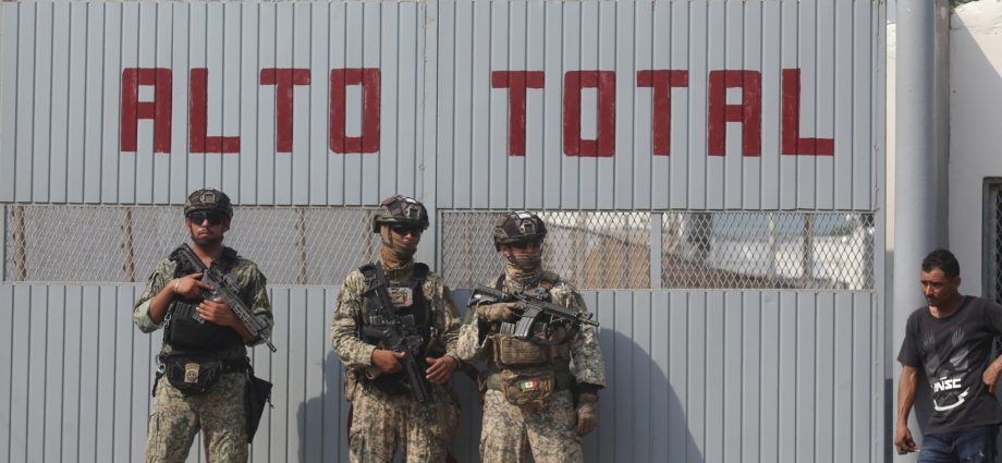 mexico-prison-clash-in-strife-torn-sinaloa-state-leaves-10-dead