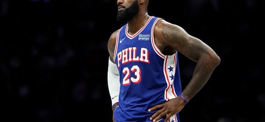 lebron-james-stars-in-nba-preseason-debut-but-nets-defeat-76ers