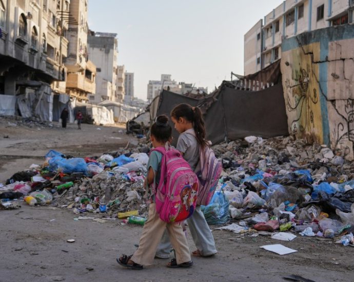 a-us-charity-plans-to-use-ai-to-monitor-its-gaza-classrooms-for-‘hateful’-speech