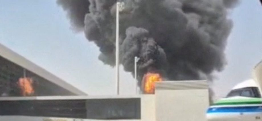 saudi-arabia-reopens-riyadh-airport-after-houthi-attack-kills-three
