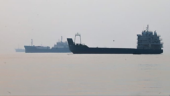 iran’s-irgc-strikes-tanker-and-threatens-to-target-vessels-beyond-hormuz