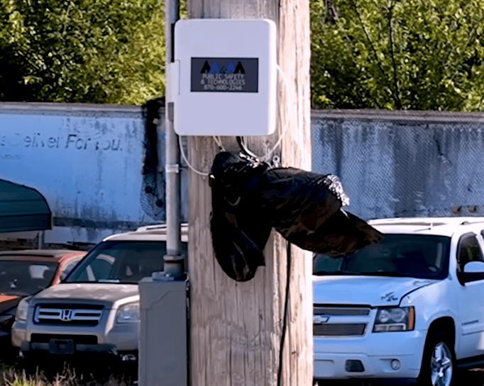 town-covers-license-plate-readers-with-garbage-bags-amid-controversy