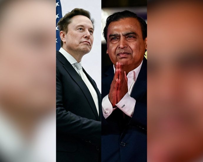 elon-musk-lashes-out-at-indian-‘prime-minister’-mukesh-ambani-in-starlink