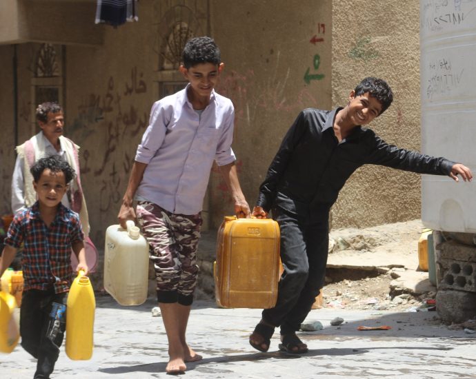 yemen’s-taiz-under-siege-again-as-food-and-fuel-prices-rise