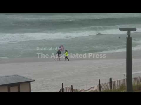 hurricane-isaias-makes-landfall,-hammering-us-gulf-coast-with-powerful-winds-and-flooding