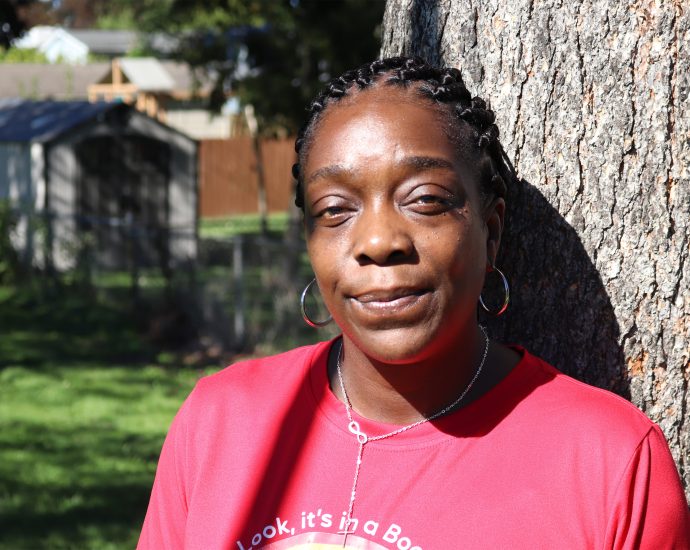 ‘Medicare for All’ Message Attracts Voters Buckling Under Medical Bills