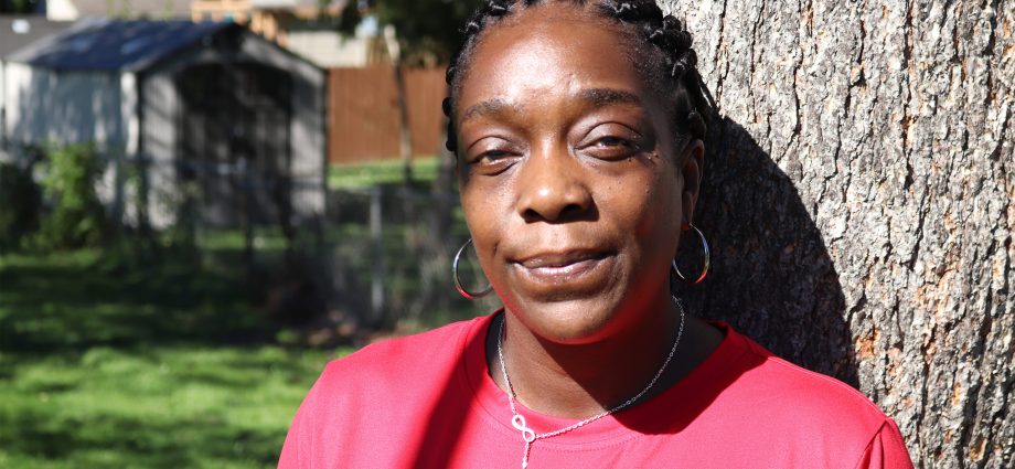 ‘Medicare for All’ Message Attracts Voters Buckling Under Medical Bills