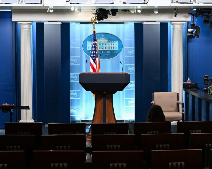 justice-department-investigating-major-tv-networks-over-suspending-pool-coverage-of-the-traitor