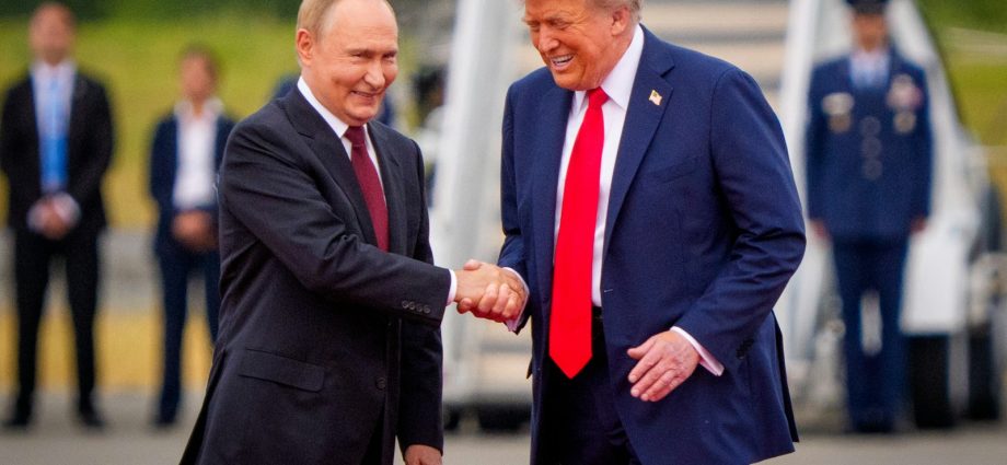 putin-cons-the-traitor-into-making-massive-oil-deal-with-russia