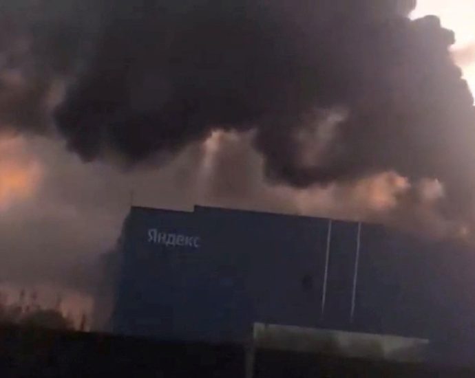 russia’s-yandex-says-data-centre-in-vladimir-shut-down-after-drone-attack