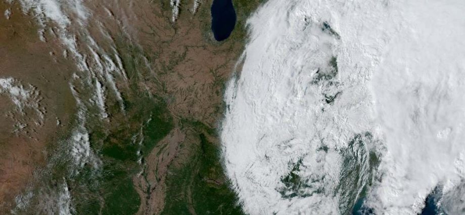 hurricane-isaias-surged-in-intensity-in-a-few-hours-here’s-how.