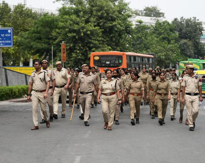 india-protest-live:-opposition-to-march-to-supreme-court-over-‘vote-theft’