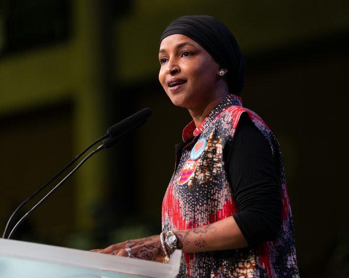 the-traitor’s-dhs-raids-ilhan-omar’s-home