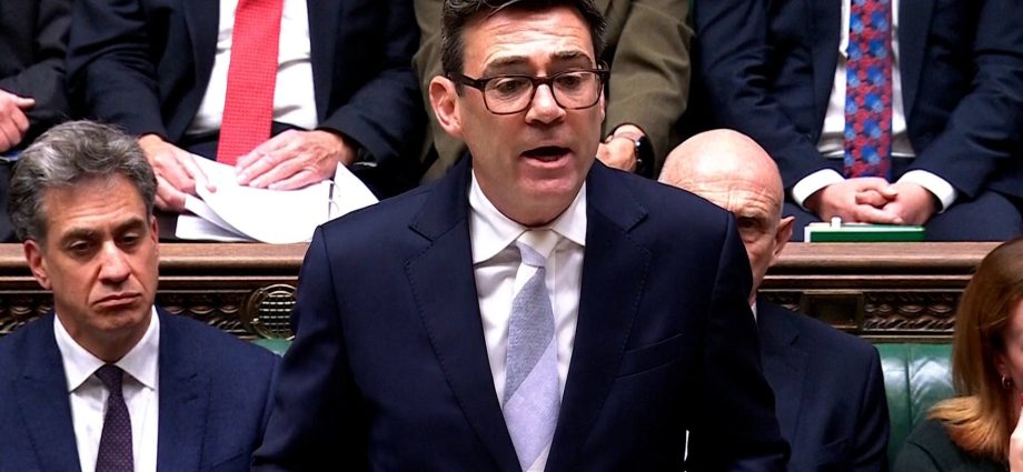uk-pm-says-raf-base-incidents-‘likely-coordinated’-by-iran