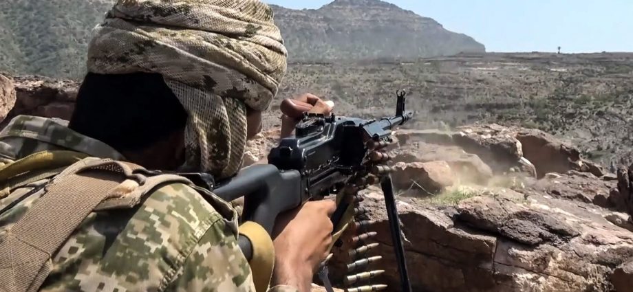 iran-war-live:-the-traitor-says-houthis-‘misbehaving’-as-riyadh-flights-halted