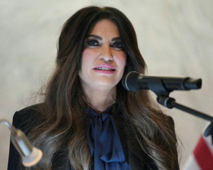 the-traitor-secretly-prepares-to-give-kimberly-guilfoyle-the-boot