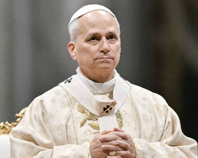pope-leo-admitted-to-hospital-for-surgery-to-remove-lung-nodule