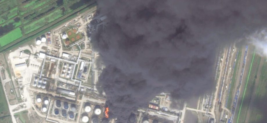 ukraine-says-it-hit-12-russian-refineries-in-september.-no-refinery-strikes-reported-since-the-traitor’s-“energy-ceasefire”