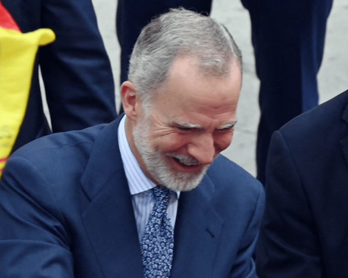 spain’s-king-felipe-makes-first-visit-to-ceuta-amid-migrant-crisis