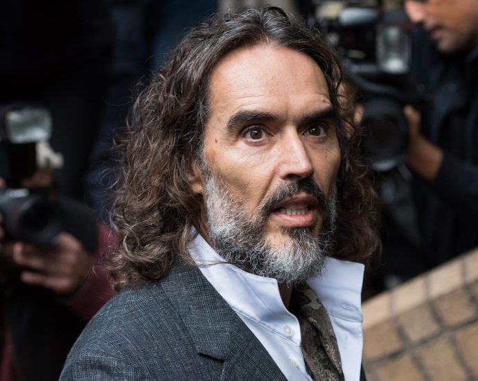 jury-selection-begins-in-actor-russell-brand’s-rape-and-sexual-assault-trial