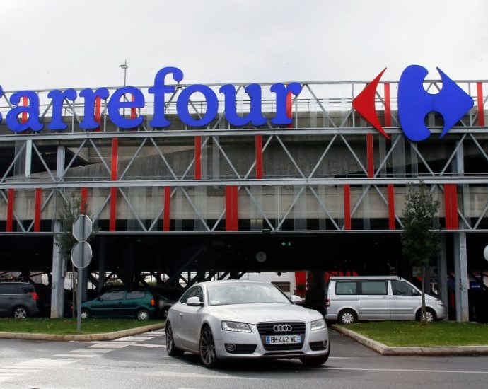 cyberattacks-hit-european-supermarket-chains-and-disrupt-refrigeration-systems