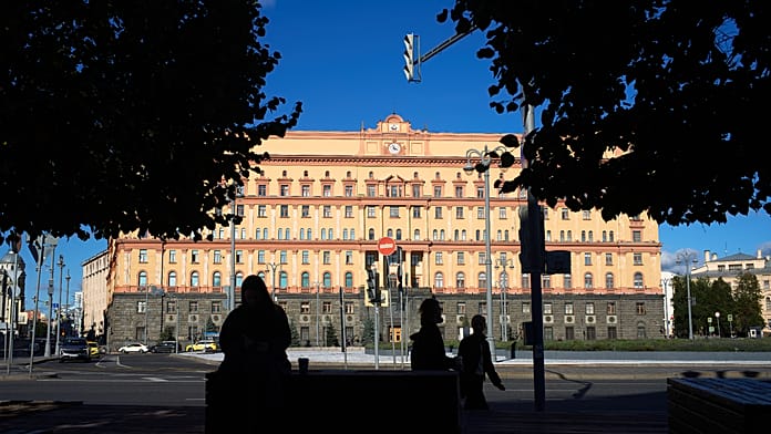 russia-arrests-japanese-hokkaido-shimbun-journalist-on-suspicion-of-spying