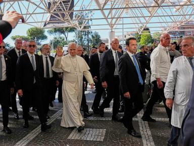 pope-leo-xiv-has-lung-cancer-called-adenocarcinoma.-here’s-what-that-means