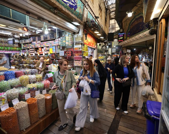 tehran-municipality-accused-of-‘overstep’-after-launching-welfare-projects
