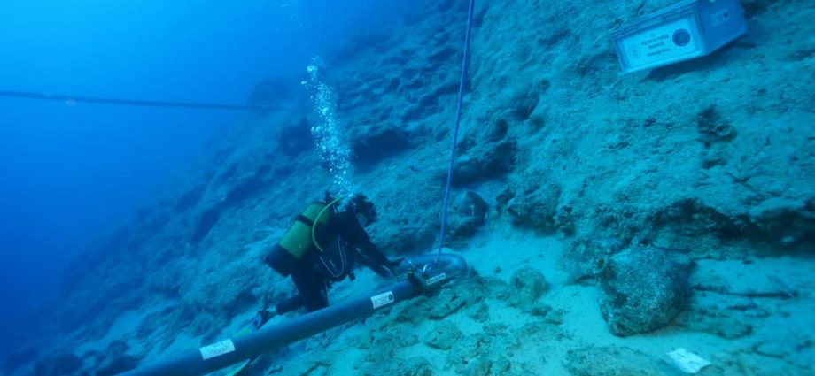 world’s-oldest-shipwreck-found-off-coast-of-turkiye