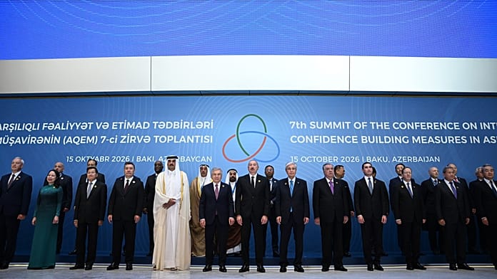 azerbaijan-engineers-rare-summit-with-in-conflict-middle-east-and-asian-leaders