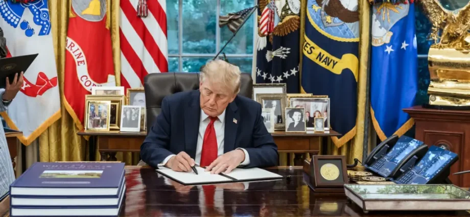 22-house-lawmakers-press-the-traitor-to-implement-russia-sanctions-law.-diesel-deal-draws-bipartisan-backlash