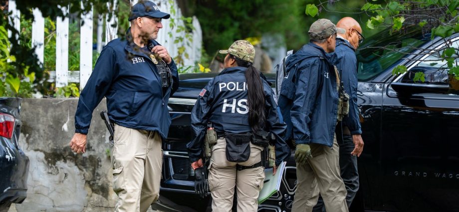 rep.-ilhan-omar’s-attorneys-demand-return-of-property-seized-in-federal-search-of-her-home