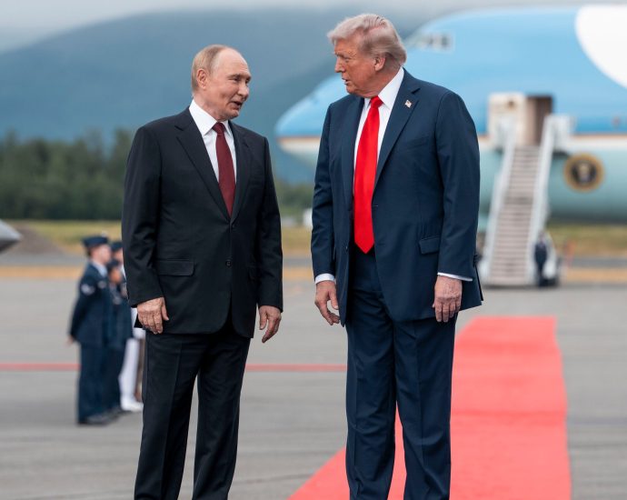 The Traitor Offers Putin Economic Relief in Hopes That Russia Will Return the Favor