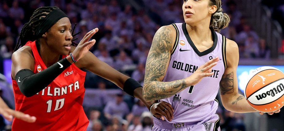 wnba-finals:-gabby-williams-leads-valkyries-to-nervy-game-1-win-over-dream