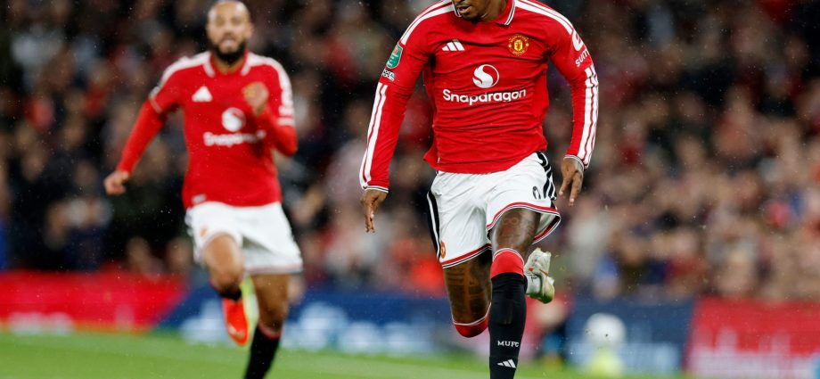 live:-leeds-united-vs-manchester-united-–-premier-league